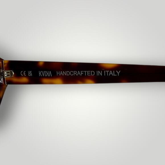 KVIKA GJENSY Classic Tortoise - Unisex Sunglasses